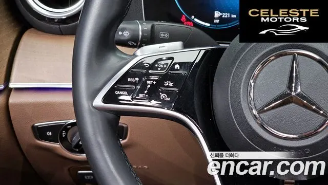 MERCEDES BENZ E-Classe W213 E300e 4MATIC Exclusive 2021 — photo 16 sur 43