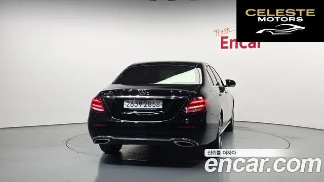 MERCEDES BENZ E-Classe W213 E300 Avantgarde 2019 — photo 4 sur 30