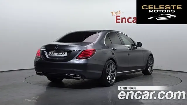 MERCEDES BENZ C-Classe W205 C350e 2018 — photo 2 sur 32