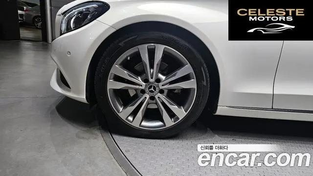 MERCEDES BENZ C-Classe W205 C220 d Avantgarde 2018 — photo 5 sur 31