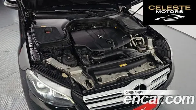 MERCEDES BENZ GLC-Classe X253 GLC220 d 4MATIC Premium 2016 — photo 6 sur 20