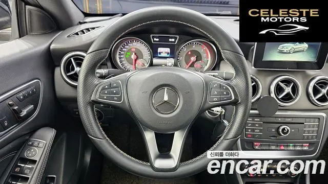 MERCEDES BENZ CLA-Classe C117 CLA200 d 2016 — photo 13 sur 20