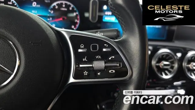MERCEDES BENZ A-Classe W177 A250 4MATIC Berline 2020 — photo 23 sur 31