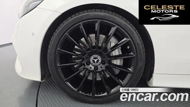 MERCEDES BENZ E-Classe W213 E450 4MATIC Coupé 2020 — photo 4 sur 33