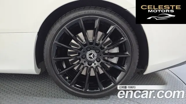 MERCEDES BENZ E-Classe W213 E450 4MATIC Coupé 2020 — photo 6 sur 33