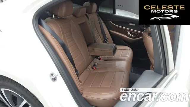 MERCEDES BENZ E-Classe W213 E250 Avantgarde 2022 — photo 11 sur 20