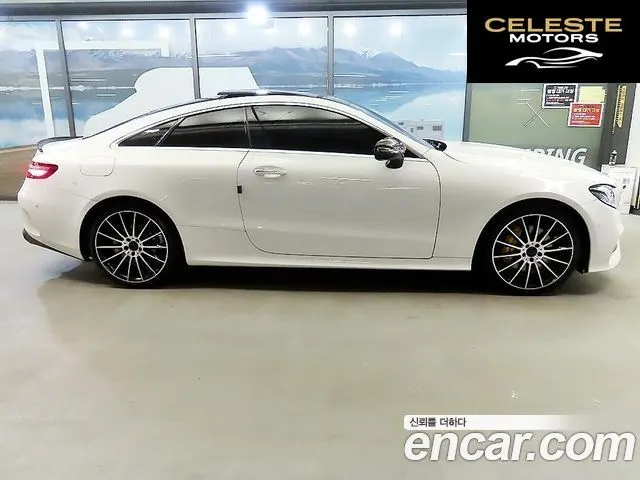 MERCEDES BENZ E-Classe W213 E220d Coupé 2019 — photo 3 sur 20
