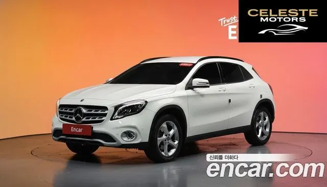 MERCEDES BENZ GLA-Classe X156 GLA220 2018 — photo 31 sur 31
