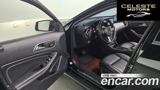 MERCEDES BENZ GLA-Classe X156 GLA200 d 2016 — photo 10 sur 20