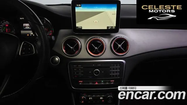 MERCEDES BENZ GLA-Classe X156 GLA200 d 2016 — photo 13 sur 20