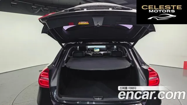 MERCEDES BENZ GLA-Classe X156 GLA200 d 2016 — photo 20 sur 20