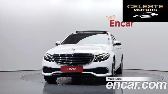 MERCEDES BENZ E-Classe W213 E300 4MATIC Exclusive 2018 — photo 3 sur 35
