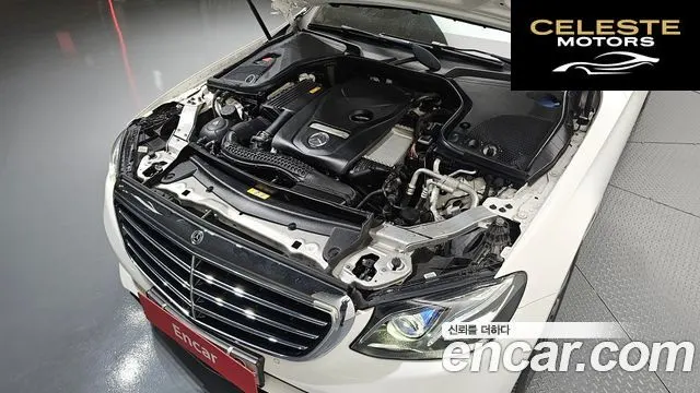 MERCEDES BENZ E-Classe W213 E300 4MATIC Exclusive 2018 — photo 6 sur 35
