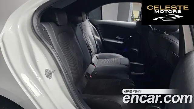 MERCEDES BENZ A-Classe W177 A250 4MATIC Berline 2020 — photo 12 sur 20