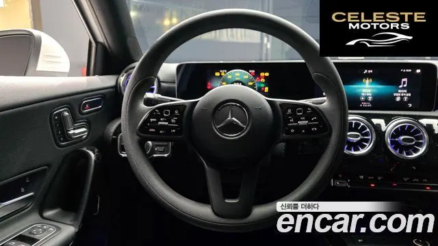 MERCEDES BENZ A-Classe W177 A250 4MATIC Berline 2020 — photo 13 sur 20