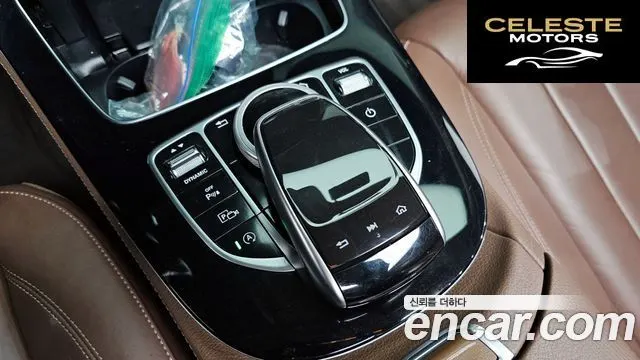 MERCEDES BENZ E-Classe W213 E220d Exclusive 2017 — photo 19 sur 20