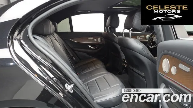 MERCEDES BENZ E-Classe W213 E300e 4MATIC Exclusive 2021 — photo 17 sur 37