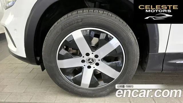 MERCEDES BENZ GLB-Classe X247 GLB220 2020 — photo 5 sur 30