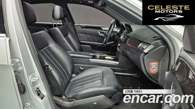 MERCEDES BENZ E-Classe W212 E220 CDI Avantgarde 2014 — photo 12 sur 20