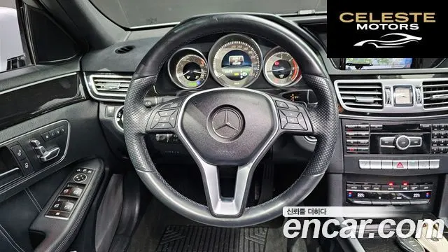MERCEDES BENZ E-Classe W212 E220 CDI Avantgarde 2014 — photo 15 sur 20