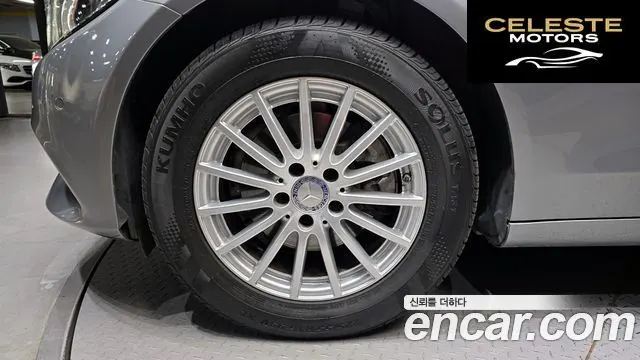 MERCEDES BENZ C-Classe W205 C200 2015 — photo 5 sur 20