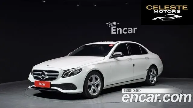 MERCEDES BENZ E-Classe W213 E200 Avantgarde 2018 — photo 23 sur 26
