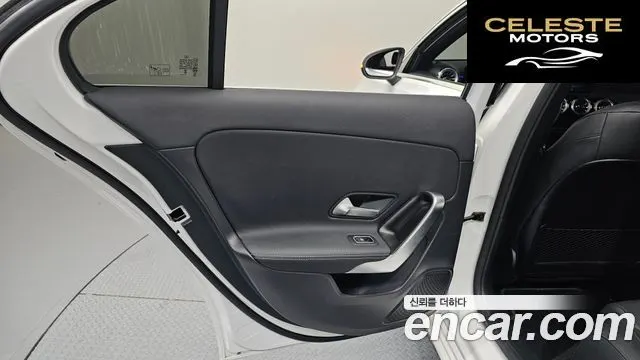 MERCEDES BENZ A-Classe W177 A220 Berline 2024 — photo 15 sur 30