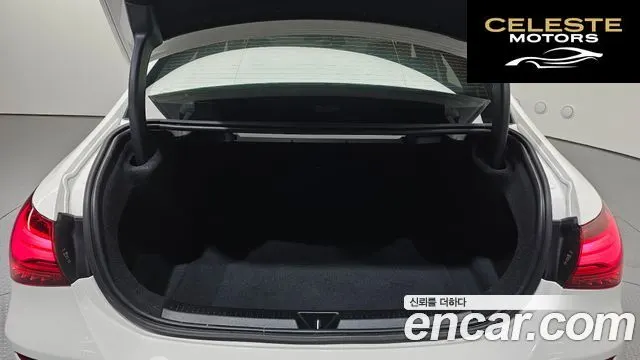 MERCEDES BENZ A-Classe W177 A220 Berline 2024 — photo 22 sur 30
