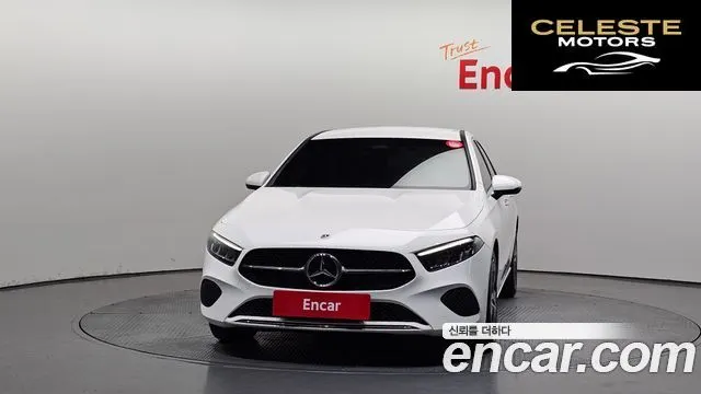 MERCEDES BENZ A-Classe W177 A220 Berline 2024 — photo 3 sur 30