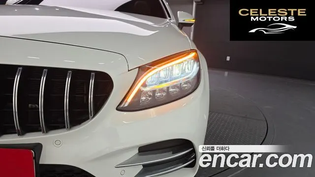 MERCEDES BENZ C-Classe W205 C220 d 4MATIC Coupé 2019 — photo 8 sur 31
