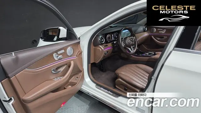 MERCEDES BENZ E-Classe W213 E300 4MATIC Exclusive 2019 — photo 13 sur 30