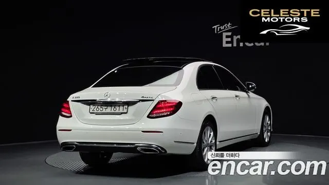 MERCEDES BENZ E-Classe W213 E300 4MATIC Exclusive 2019 — photo 2 sur 30