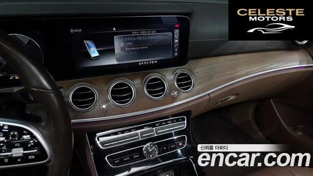 MERCEDES BENZ E-Classe W213 E300 4MATIC Exclusive 2019 — photo 20 sur 30