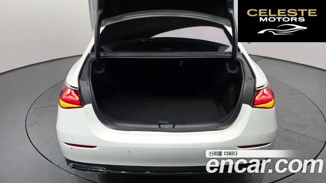 MERCEDES BENZ E-Classe W214 E300 4MATIC Exclusive 2024 — photo 26 sur 33