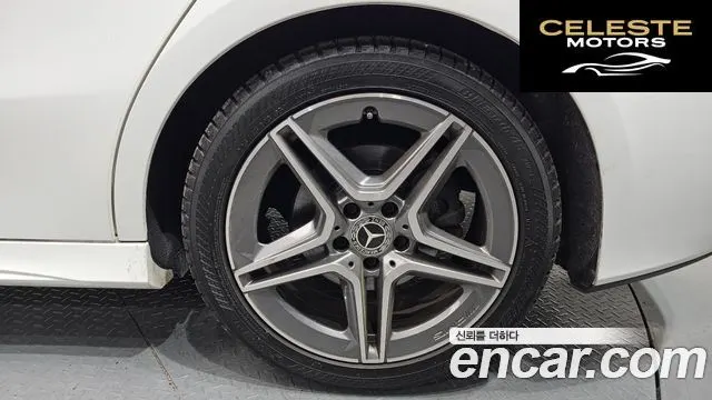 MERCEDES BENZ A-Classe W177 A250 4MATIC Berline 2022 — photo 6 sur 31