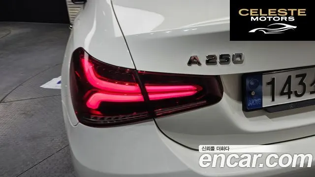 MERCEDES BENZ A-Classe W177 A250 4MATIC Berline 2022 — photo 8 sur 31