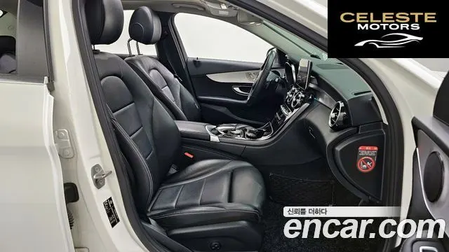 MERCEDES BENZ C-Classe W205 C200 Avantgarde 2018 — photo 11 sur 20