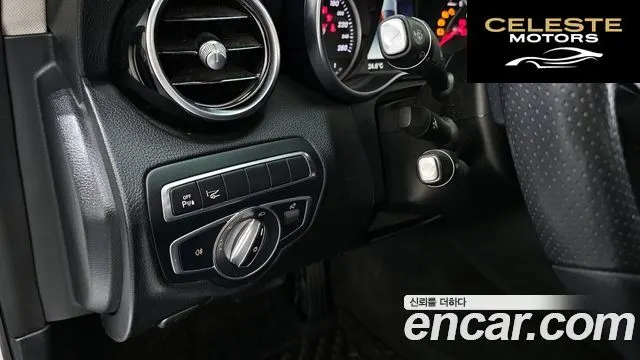 MERCEDES BENZ C-Classe W205 C200 Avantgarde 2018 — photo 17 sur 20