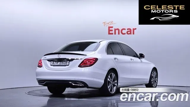 MERCEDES BENZ C-Classe W205 C200 Avantgarde 2018 — photo 2 sur 20