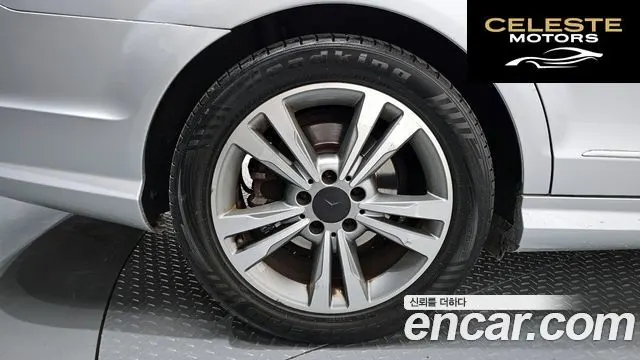 MERCEDES BENZ C-Classe W204 C220 CDI 2012 — photo 5 sur 20