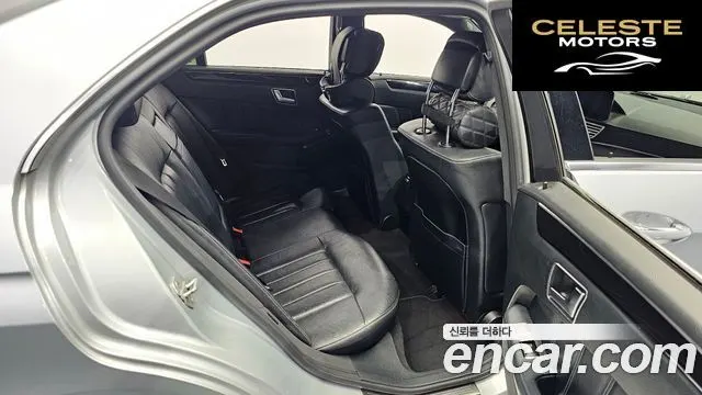 MERCEDES BENZ E-Classe W212 E220 Avantgarde 2016 — photo 12 sur 20