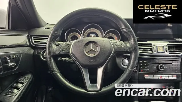 MERCEDES BENZ E-Classe W212 E220 Avantgarde 2016 — photo 13 sur 20