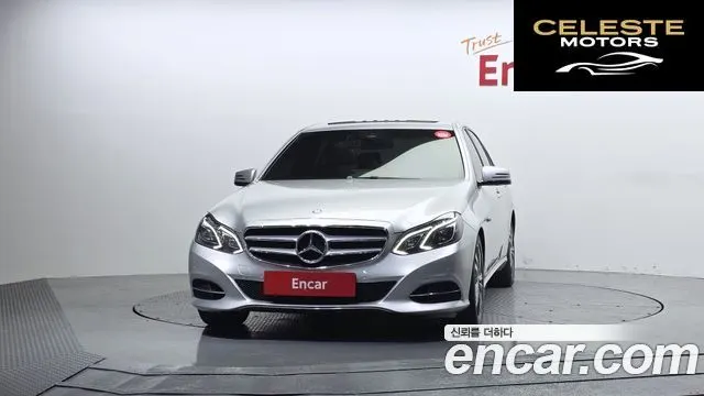 MERCEDES BENZ E-Classe W212 E220 Avantgarde 2016 — photo 3 sur 20