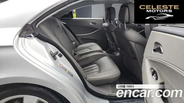 MERCEDES BENZ CLS-Classe W219 CLS350 2009 — photo 11 sur 20