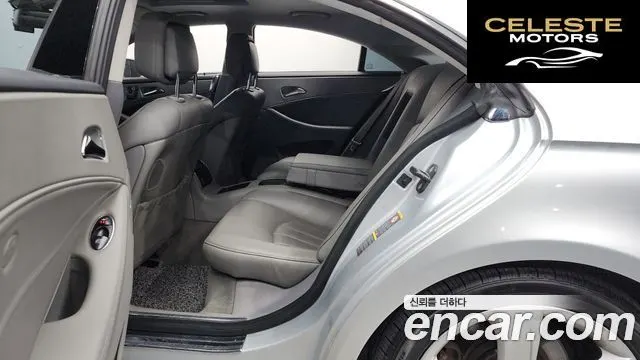 MERCEDES BENZ CLS-Classe W219 CLS350 2009 — photo 12 sur 20