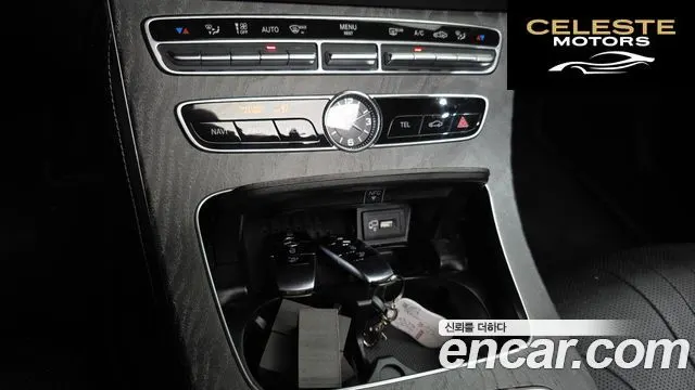 MERCEDES BENZ CLS-Classe C257 CLS400d 4MATIC 2019 — photo 32 sur 35