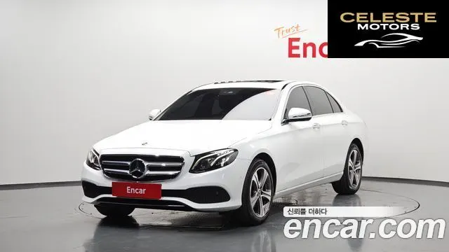 MERCEDES BENZ E-Classe W213 E220d Avantgarde 2019 — photo 40 sur 40