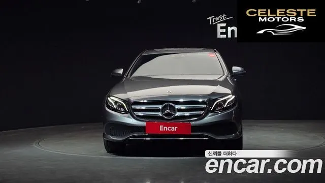MERCEDES BENZ E-Classe W213 E220d 4MATIC Avantgarde 2018 — photo 3 sur 20