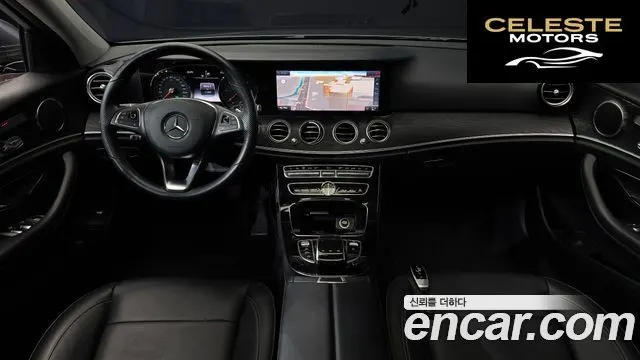 MERCEDES BENZ E-Classe W213 E220d 4MATIC Avantgarde 2018 — photo 7 sur 20