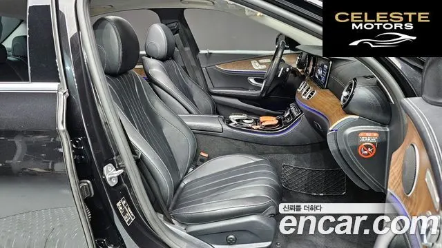 MERCEDES BENZ E-Classe W213 E220d 4MATIC Exclusive 2017 — photo 15 sur 20